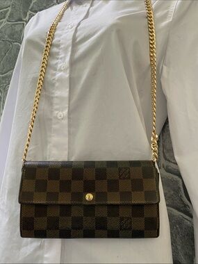 Authentic Louis Vuitton Damier Long Sarah Wallet